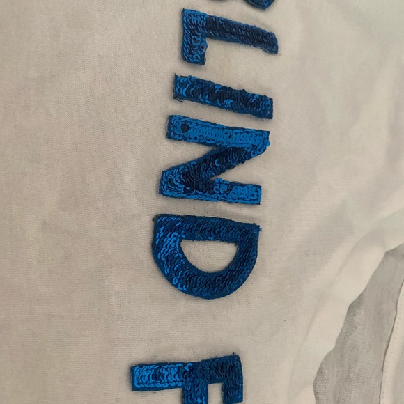 T Shirt - Picture 2 of 3